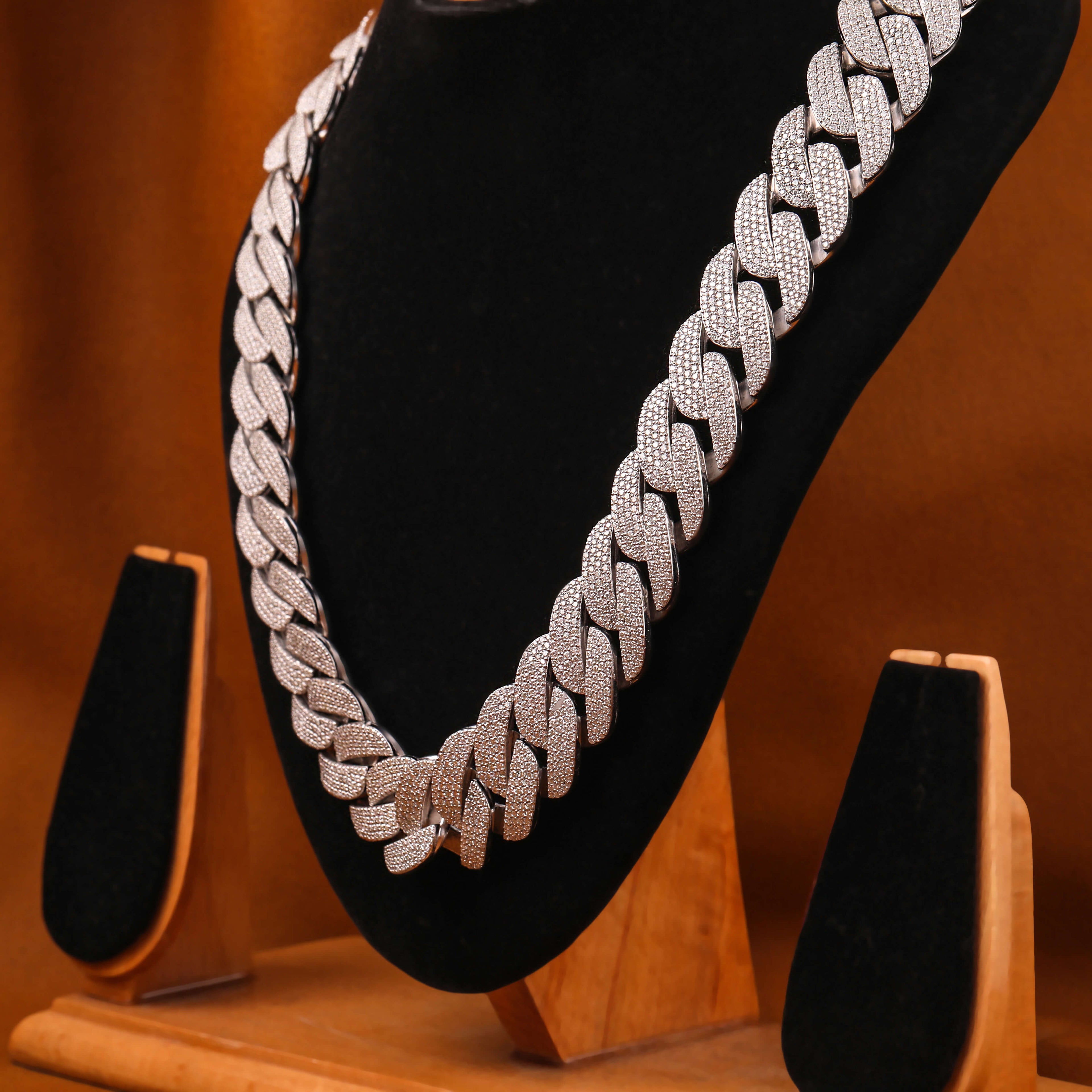 Lab Grown Diamond Flower Minimalist Necklace